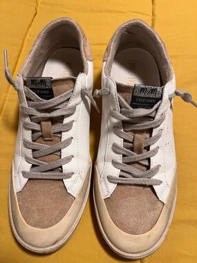 Mi iM White & Beige Low-Top Sneakers with Suede Accents